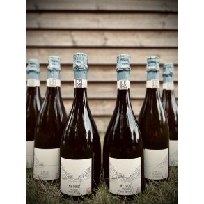 Lena Smagekasse (2 x Mythos, 2 x Blanc de Blancs & 2 x Blanc de Noirs)